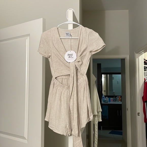Princess Polly Ragnar Tie Front Romper Beige - Picture 7 of 15